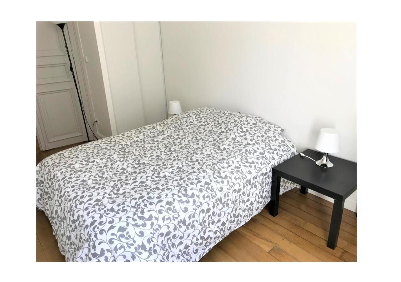 Appartement Avec Vue Cathedrale - 1 A Reims Exterior foto
